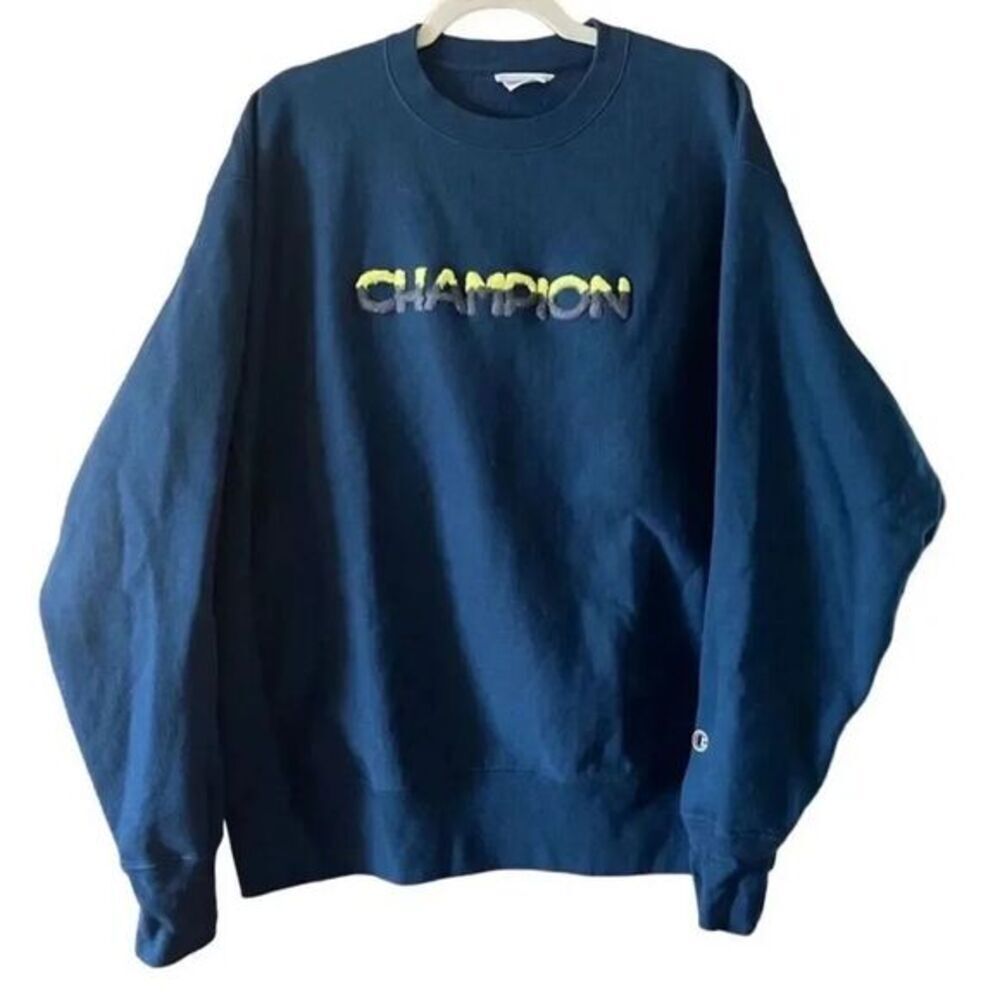 Y2K‎ VTG Champion Reverse Weave Sweatshirt XL Navy Blue Chenille Sherpa Logo
